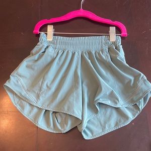 Rare lululemon hotty hot shorts in perfect condition